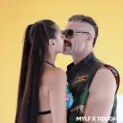 Adreina Deluxe in '3rd Wheel'