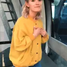 Eva Elfie in 'Gondola Lift'