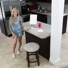 Kali Roses in 'Cum Face Painting'