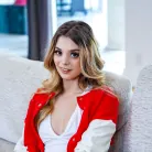 Molly Little in 'I'm a Physical Actress'