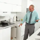 Nicole Bexley in 'Stow Away Spinner'