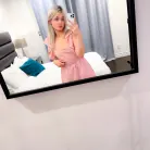 Nicole Nichols in 'I Feel Like a Star'