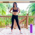 Riley Jean in 'A Willing Gal'