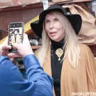 Samantha Hayes in 'Case No. 5584216'