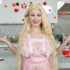 Skylar Vox in 'Her Yummy Recipe'