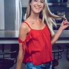 Tara Ashley in 'Hot Tea'