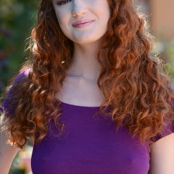 Natural Red Haired Beauty