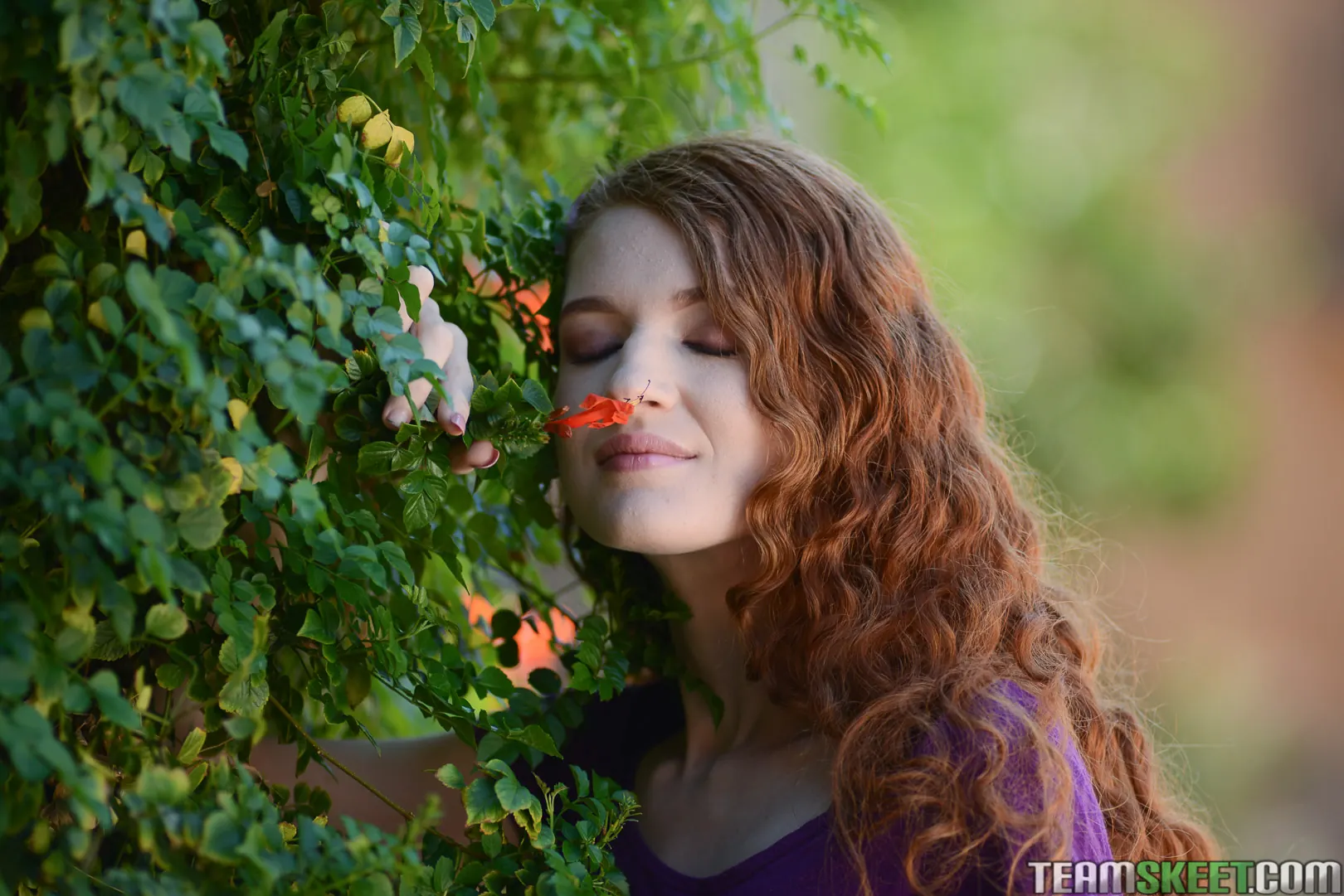 Abbey Rain - Natural Red Haired Beauty | Picture (12)