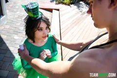 Cassidy Banks - Feelin' Green, Feelin' Irish | Picture (44)