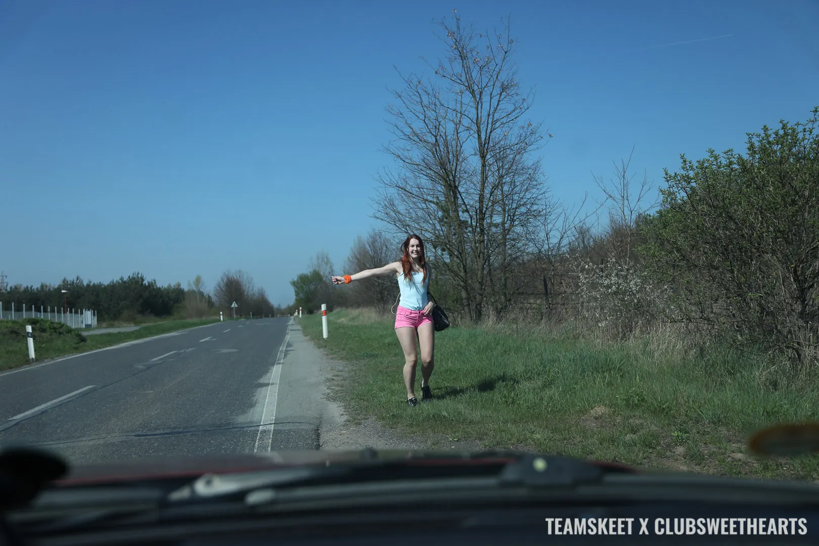 Charlie Red - The Hitchhiker | Picture (26)