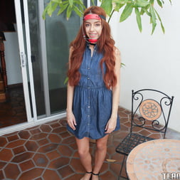 The Headgear Hottie