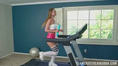 Daisy Stone - The Right Kind Of Cardio | Picture (18)