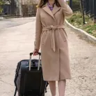 Eliza Thorne in 'A Helpful Stranger'