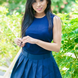 Perky And Petite Oriental Treat