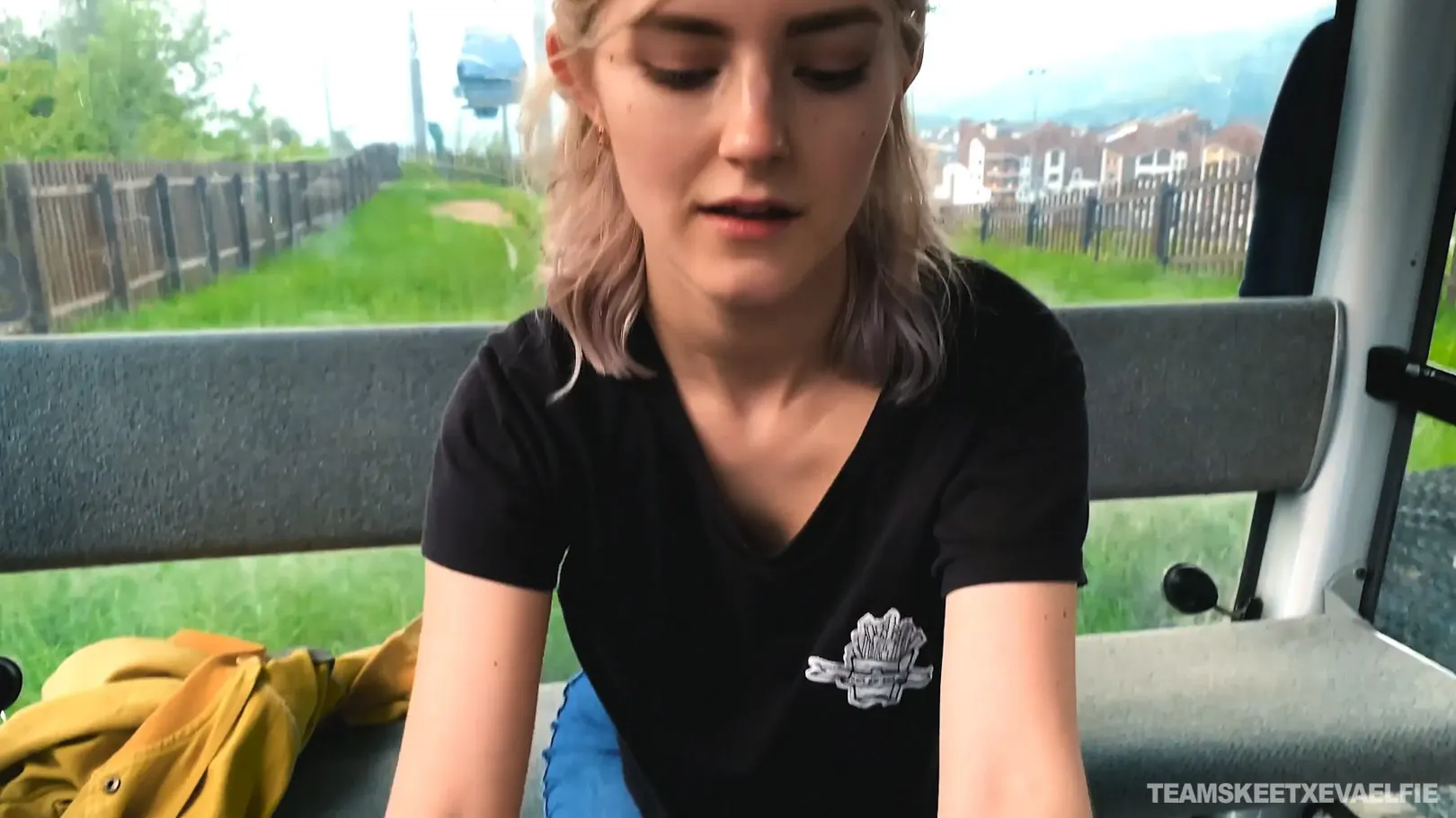 Eva Elfie - Gondola Lift | Picture (15)