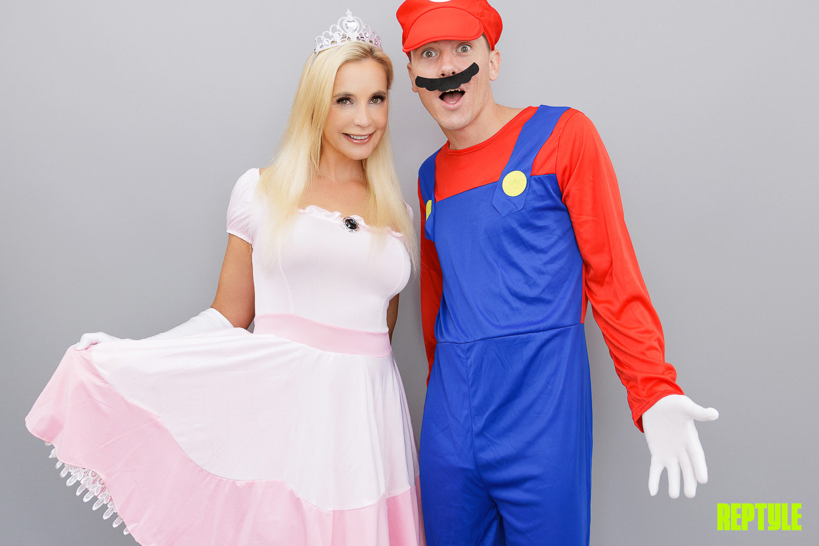 Compilation: Girls in Costumes