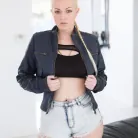 Jenna Ivory in 'Model Babe Gets A BBC'