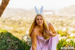 Karen Fisher - Easter Humping | Picture (9)