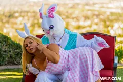 Karen Fisher - Easter Humping | Picture (36)