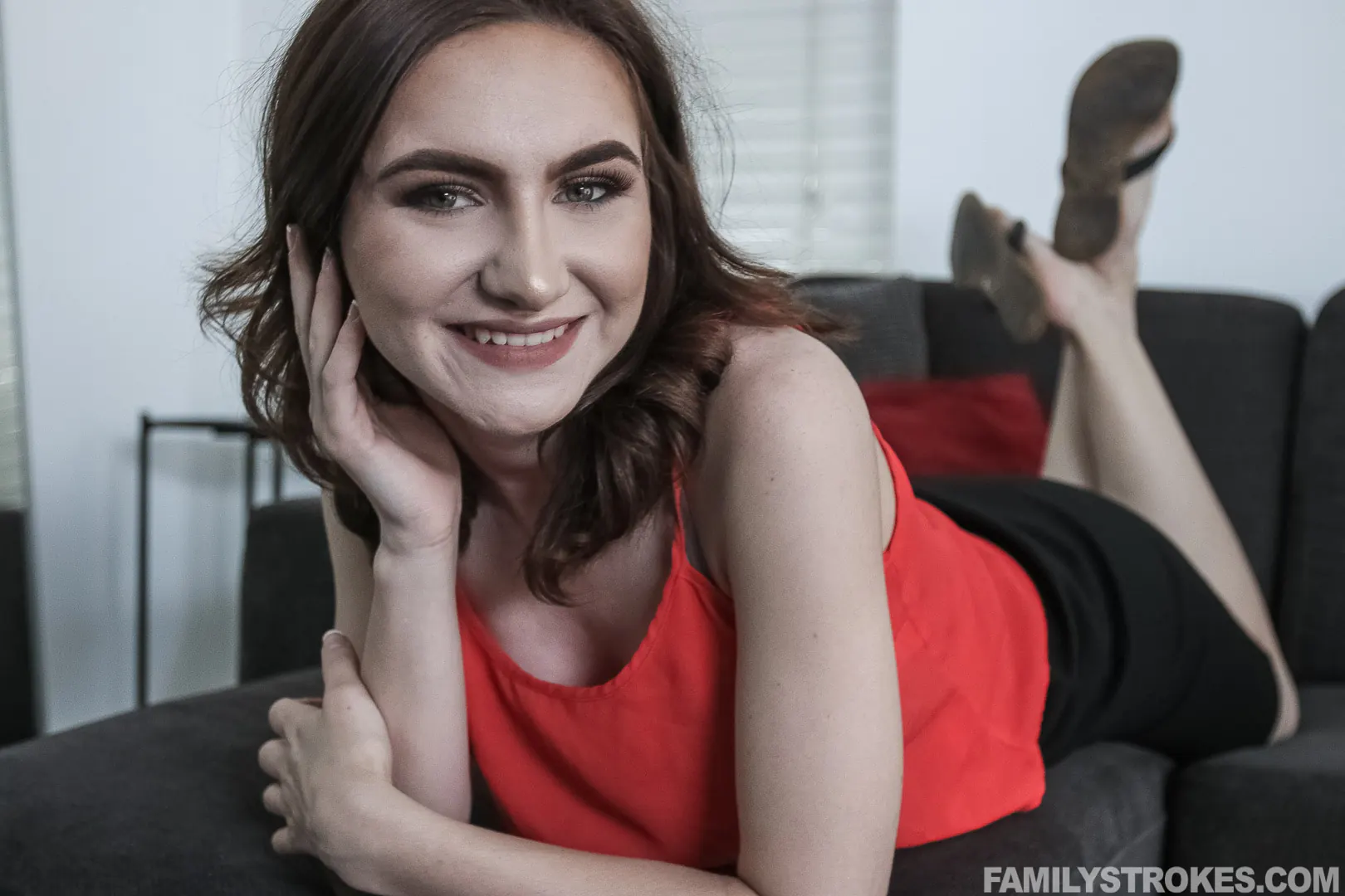 Kelsey Kage - Fucking Behind Dad's Back | Picture (36)