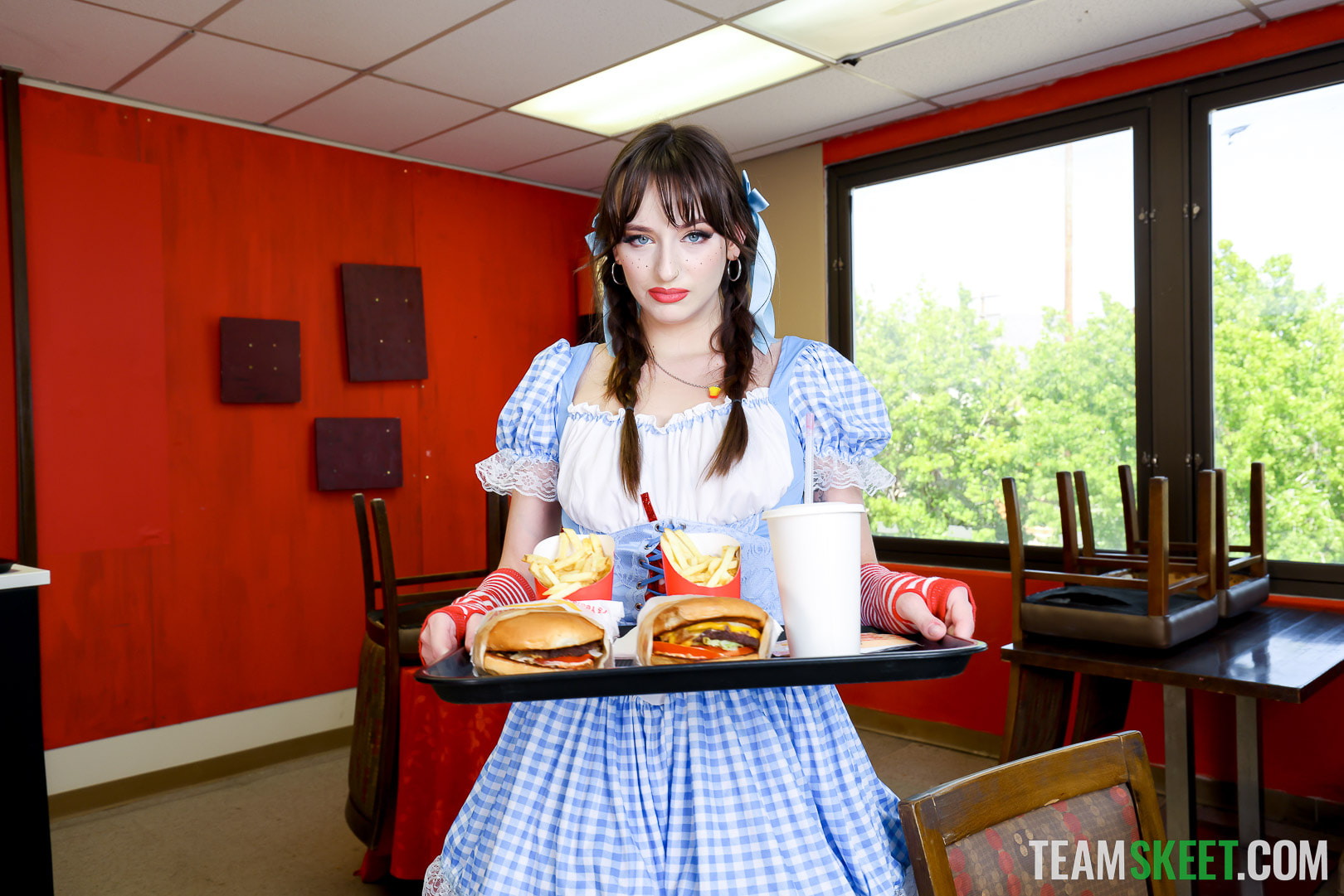 An Allstar That Cums With Fries!