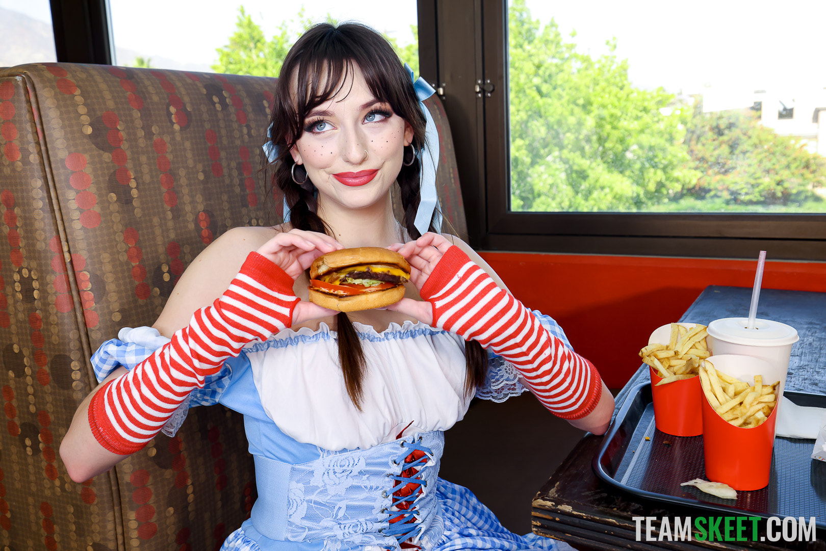 An Allstar That Cums With Fries!