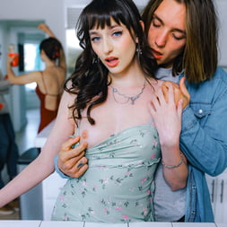 Stepbro Takes Lana's V-Card