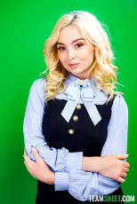 Lexi Lore - Sexo en la escuela de verano | Picture (18)