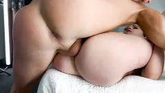 Maria Kazi - Linda pelirroja ruega por el creampie de papá | Picture (56)