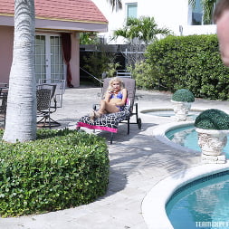 Fucking The Gardener