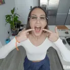 Natalia Nix in 'A Mouth That Knows'