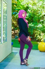 Nikki Knightly - Horny Hijab Girl Unveils Her Asshole | Picture (10)