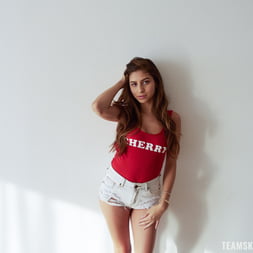 Brunette Fuck Buddy