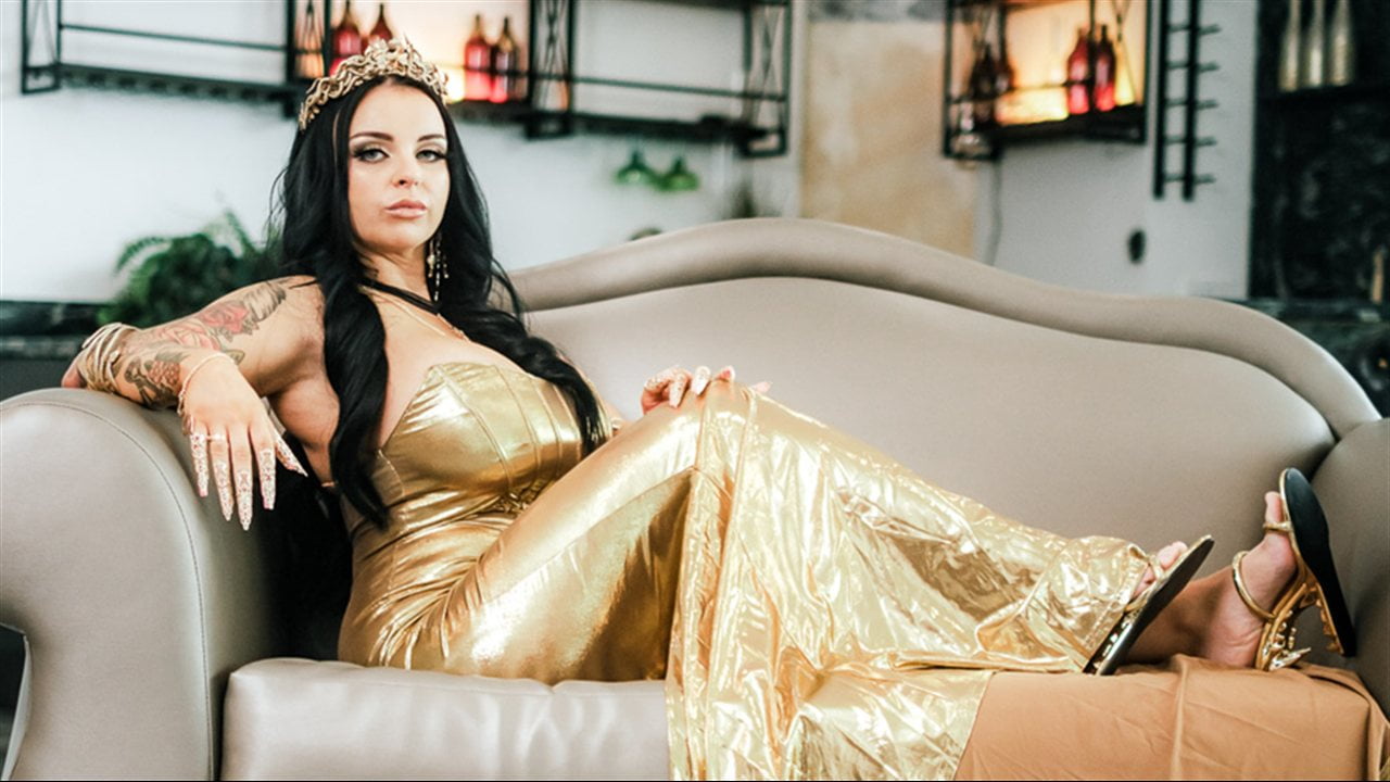 July Spotlight: Payton Preslee Has the Biggest Tits and the Kinkiest Mind
