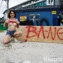 Meet Cute, Fuck Hard