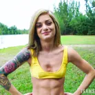 Roxy Ryder in 'Disc Golf Dick Down'