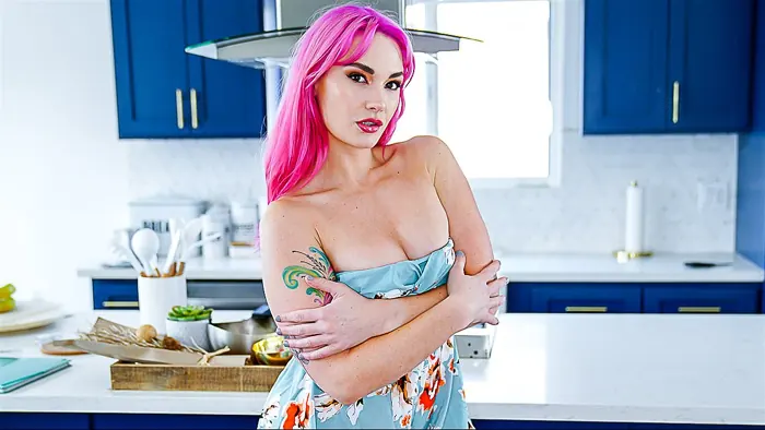 Siri Dahl in Her Big Break