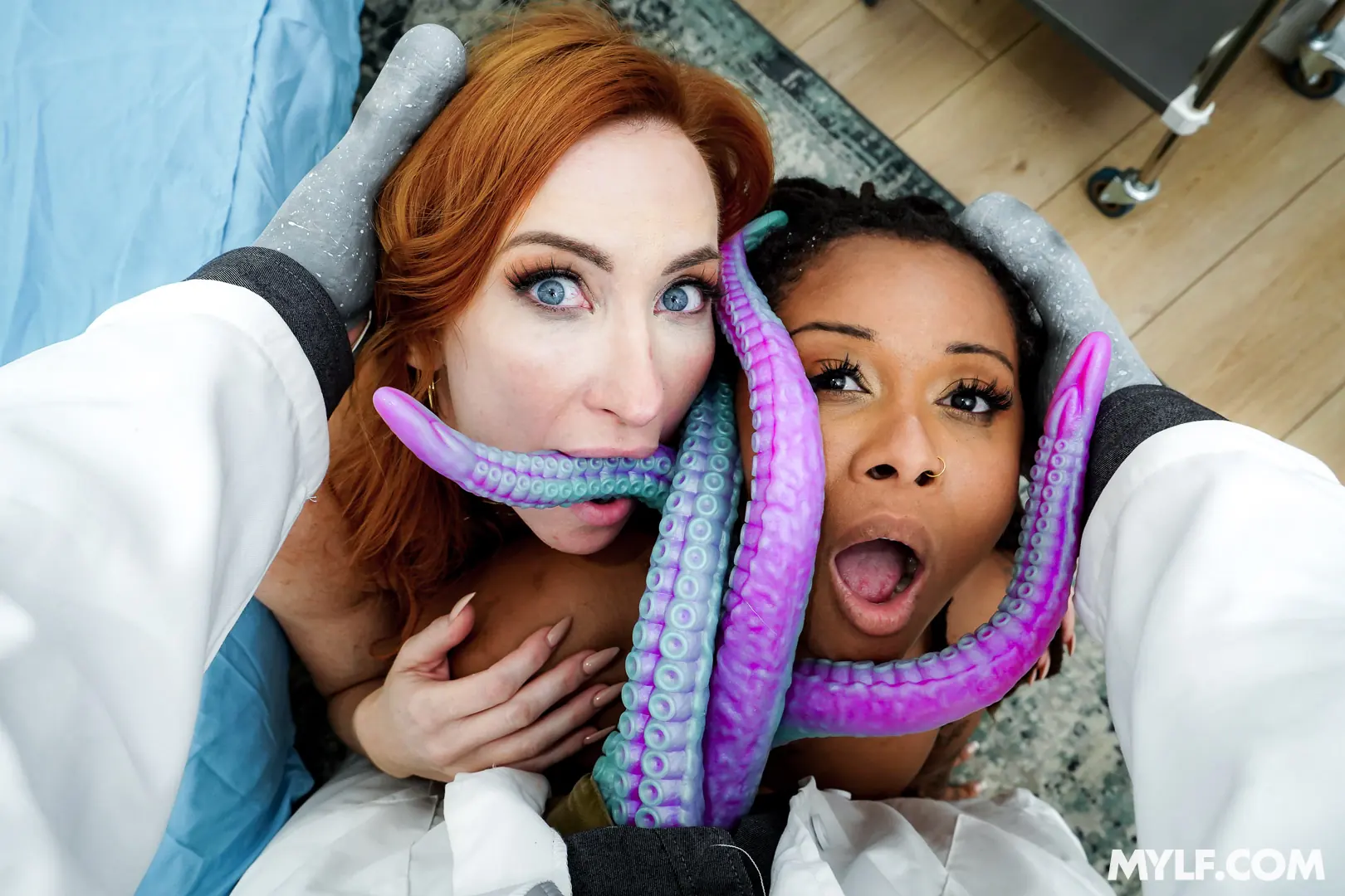 Sophia Locke - Concept: Rule 34 (Episode One: Resident Alien) | Picture (140)