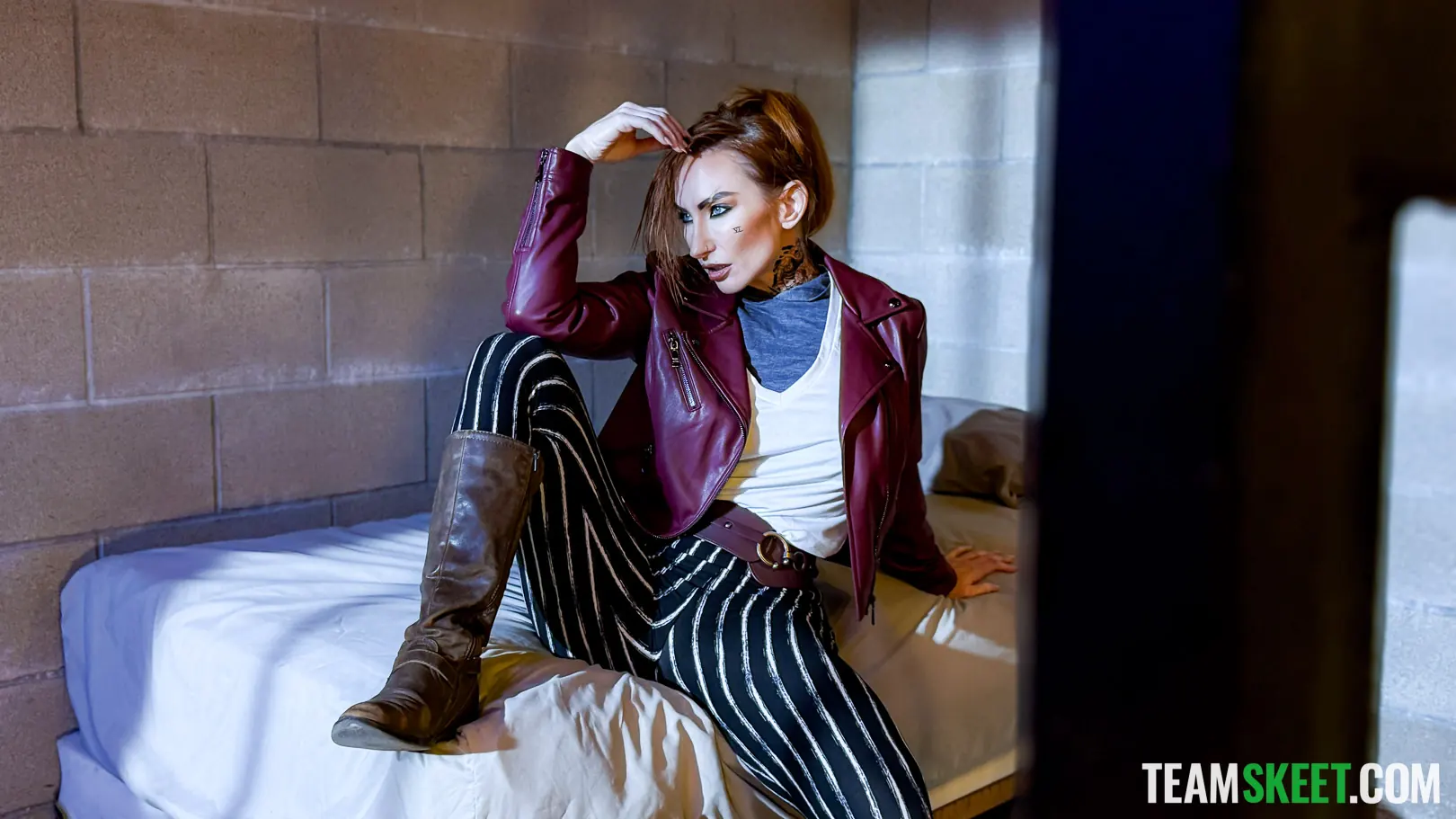 Sophia Locke - Vi Fucks Little Caitlyn Raw (Arcane Parody) | Picture (28)