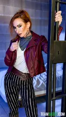 Sophia Locke - Vi se folla a la pequeña caitlyn raw (parodia arcana) | Picture (21)