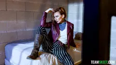 Sophia Locke - Vi se folla a la pequeña caitlyn raw (parodia arcana) | Picture (28)