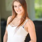 Stoney Lynn in 'Hoe Me The Money'